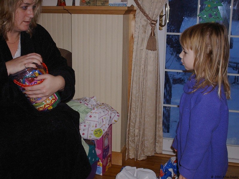 gal/2002-Christmas/DCAO0037.JPG