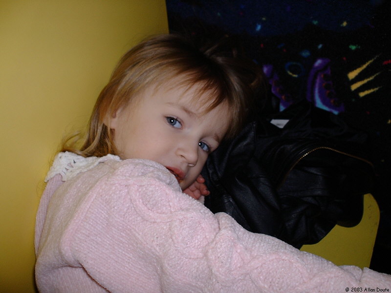 gal/2003-01-Kids_and_Friends/DCAO0015.JPG