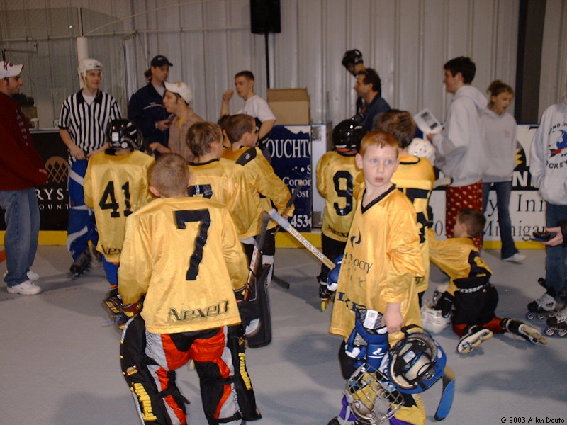 gal/2003-04-06_Hockey/DCAO0010.JPG