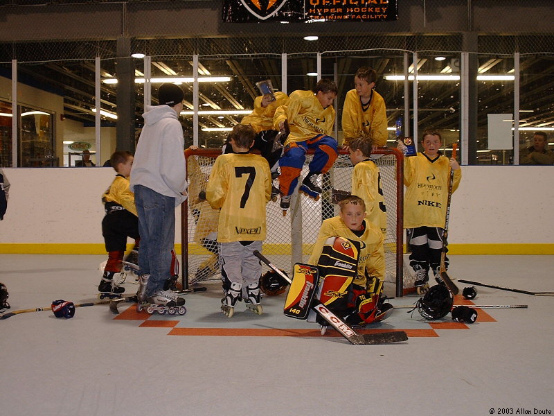 gal/2003-04-06_Hockey/DCAO0015.JPG