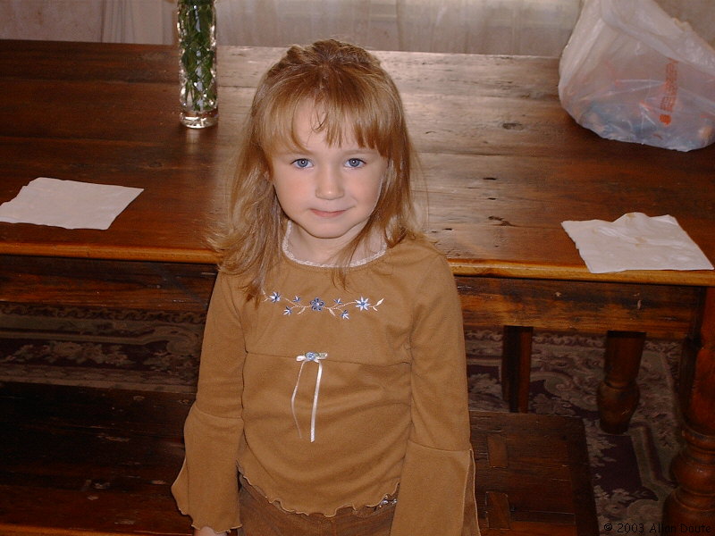 gal/2003-10-11_Maddies_Birthday/DCAO1129.JPG