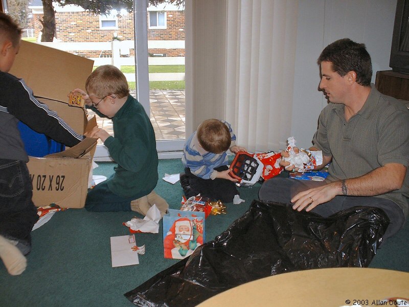gal/2003-12_Christmas_Eve/DCAO1863.JPG
