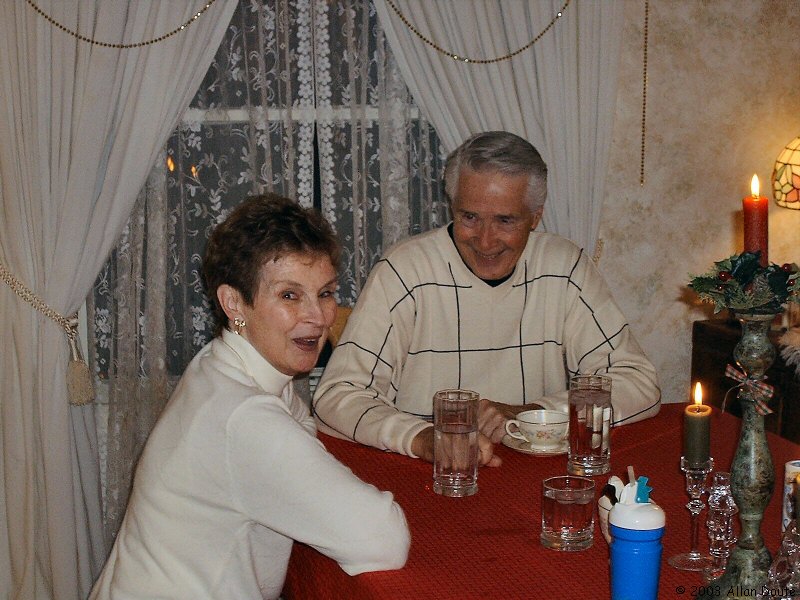 gal/2003-12_Christmas_Eve/DCAO1937.JPG