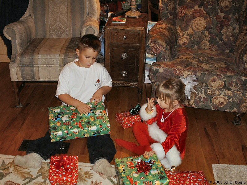 gal/2003-12_Christmas_Eve/DCAO1951.JPG