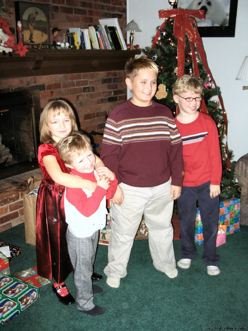 gal/2004-12-24_Christmas_Eve/IMG_0555.jpg