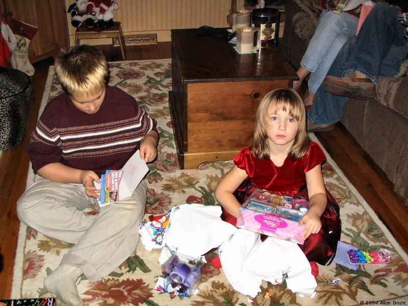 gal/2004-12-24_Christmas_Eve/IMG_0595.jpg