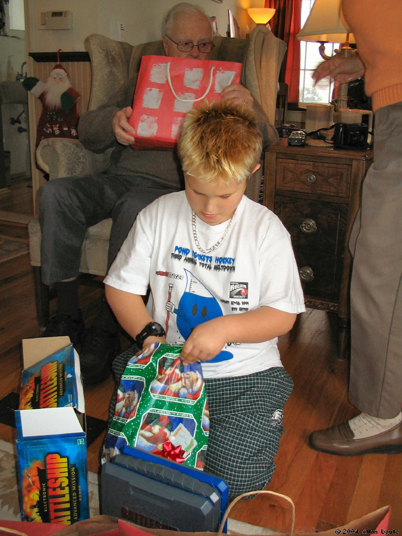 gal/2004-12-25_Christmas/IMG_0688.jpg