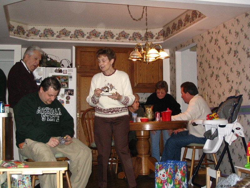 gal/2005-01-09_More_Christmas/IMG_0752.jpg