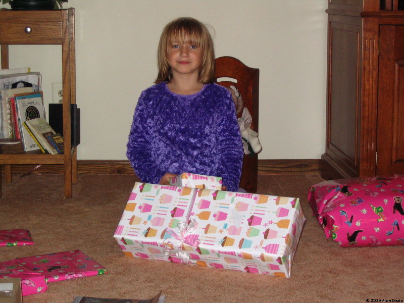 gal/2005-10-11_Maddie_B-Day/IMG_1198.jpg