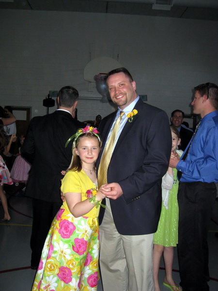 gal/2009-04-24_Daddy_Daughter_Dance/IMG_1884.jpg