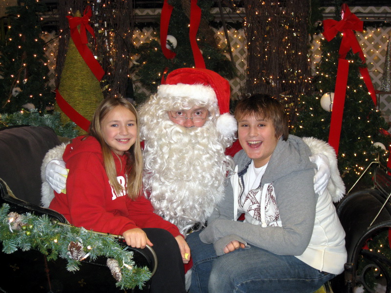 gal/2009-12-13_Santa/IMG_2707.JPG
