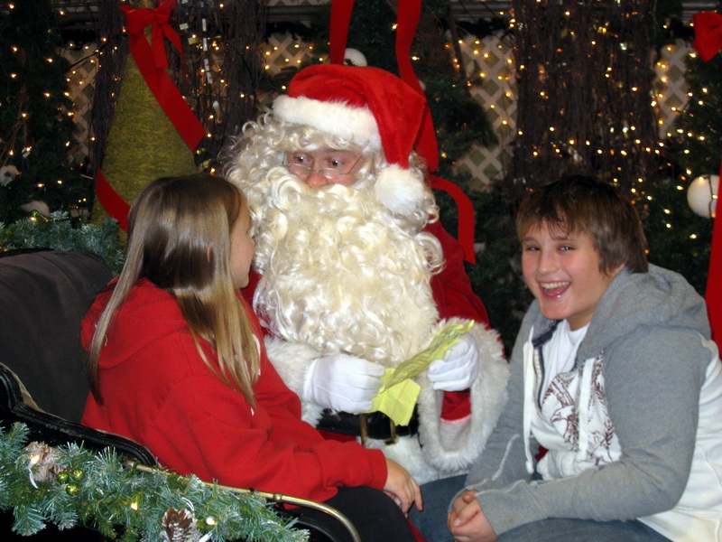 gal/2009-12-13_Santa/IMG_2711.JPG