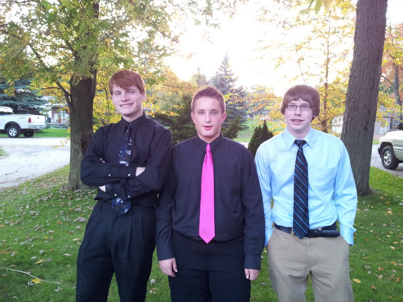 gal/2011-10_Mike_Homecoming/20111008_184348.jpg
