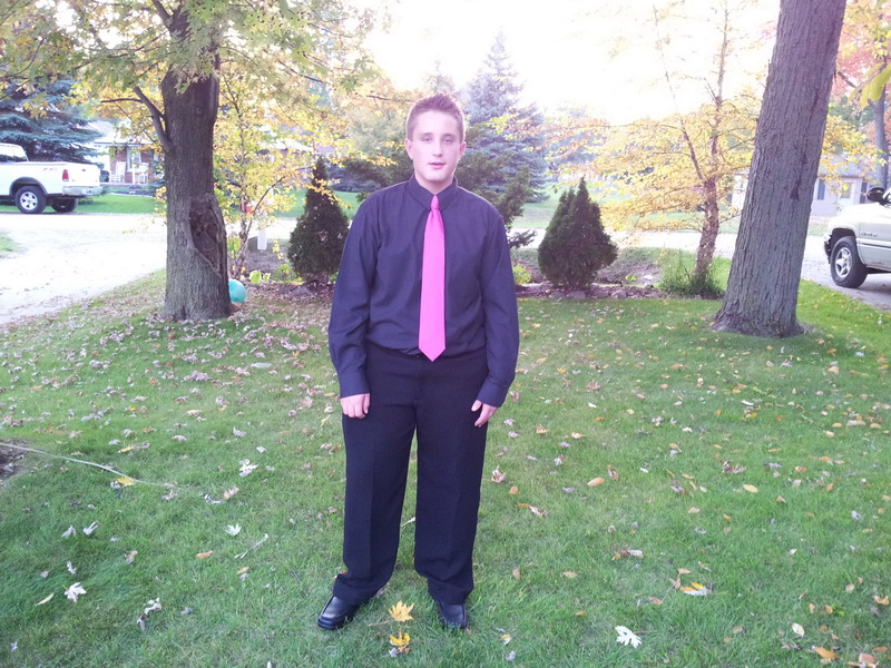 gal/2011-10_Mike_Homecoming/20111008_184501.jpg