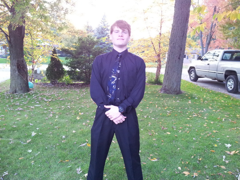 gal/2011-10_Mike_Homecoming/20111008_184516.jpg
